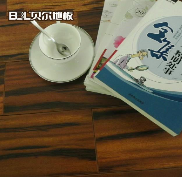 贝尔地板 强化复合木地板 真木纹拉丝 厂家直销 1