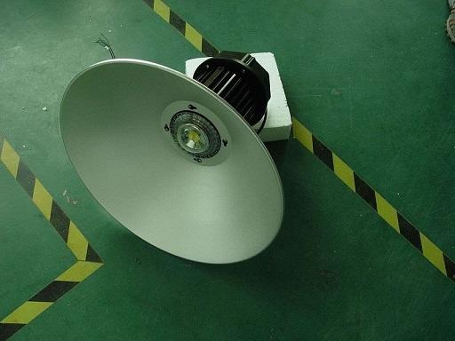 灯具:吊灯